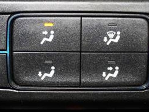 Used 2016 Chevrolet Colorado W/T w/ WT Convenience Package image 19