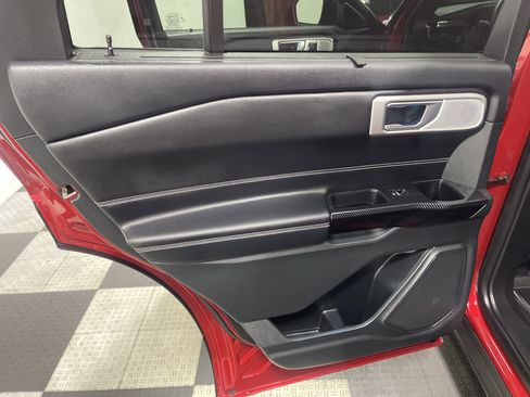 Used 2023 Ford Explorer ST w/ Equipment Group 401A image 17