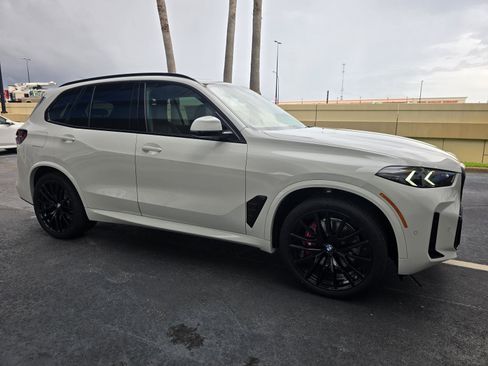 New 2026 BMW X5 xDrive40i w/ M Sport Package AWD/4WD image 28