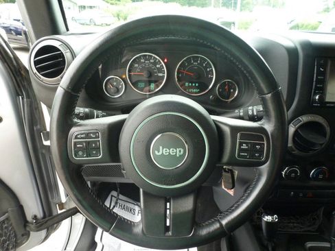 Used 2016 Jeep Wrangler Sport AWD/4WD image 23