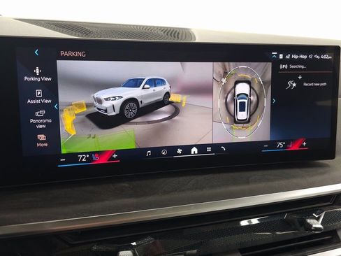 Used 2026 BMW X5 xDrive40i w/ Climate Comfort Package image 28