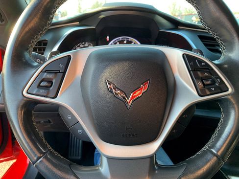 Used 2019 Chevrolet Corvette Grand Sport w/ Carbon Flash Badge Package image 19