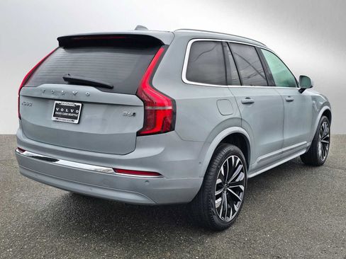 New 2026 Volvo XC90 T8 Ultra w/ Protection Package Premier AWD/4WD image 3