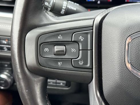 Used 2023 GMC Yukon XL Denali Ultimate image 25