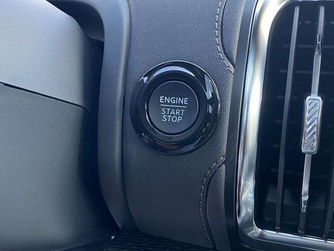 New 2025 Ford Expedition Max Platinum w/ Stealth Appearance Package image 11