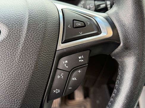 Used 2019 Ford Edge SEL w/ Equipment Group 201A image 15