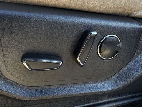 Certified 2023 Ford Expedition Limited image 29