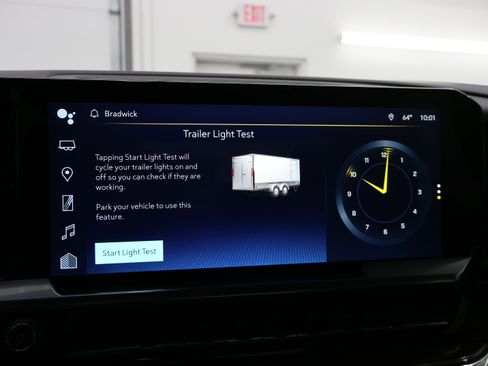 Used 2024 Chevrolet Silverado 3500 LT w/ Convenience Package image 46