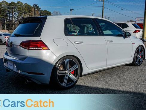Used 2021 Volkswagen GTI SE image 15