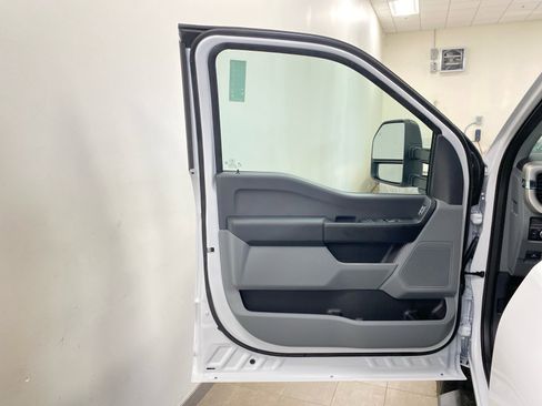 New 2026 Ford F250 XL image 21