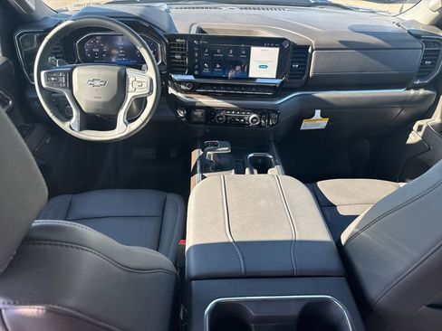 Used 2026 Chevrolet Silverado 1500 LT Trail Boss w/ Convenience Package II image 15