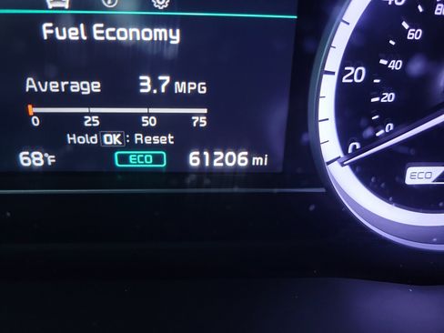 Certified 2021 Kia Niro LX image 24