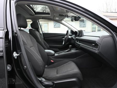 Used 2023 Honda Accord EX image 29