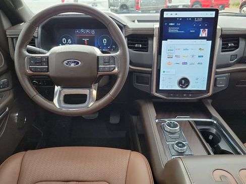 Used 2024 Ford Expedition King Ranch AWD/4WD image 17