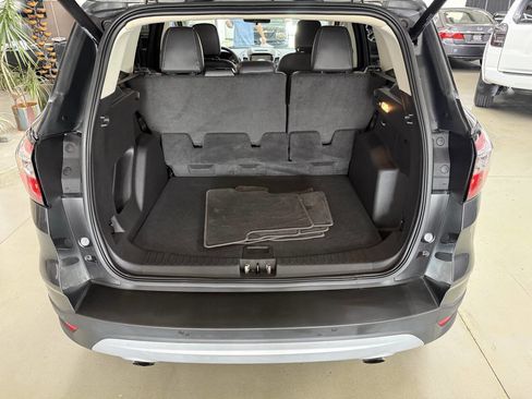 Used 2018 Ford Escape SEL AWD/4WD image 9