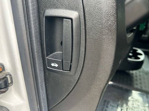 Used 2021 RAM ProMaster 2500 image 23