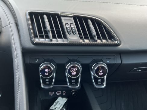 Used 2023 Audi R8 V10 performance AWD/4WD image 25