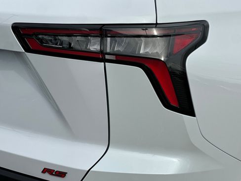 New 2026 Chevrolet Equinox RS w/ LPO, Floor Liner Package image 27