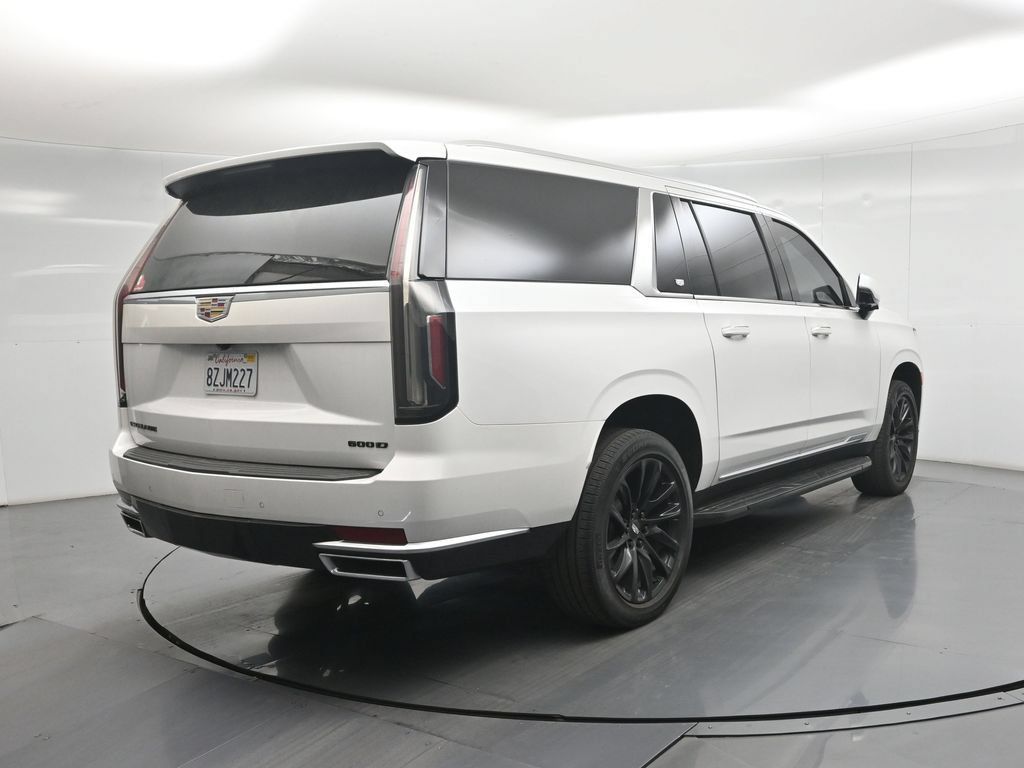 Used 2021 Cadillac Escalade ESV Luxury AWD/4WD image 13