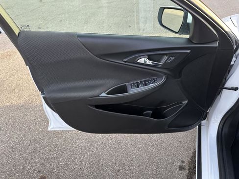 Used 2023 Chevrolet Malibu LT image 20