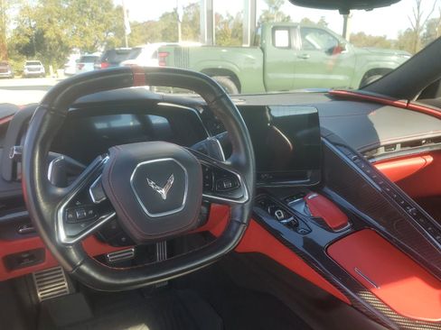 Used 2023 Chevrolet Corvette Stingray Premium Conv w/ Z51 Performance Package image 11