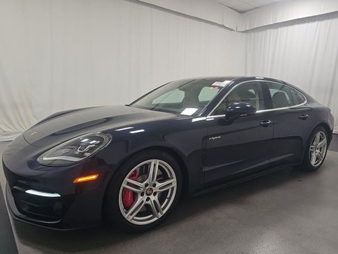 Used 2023 Porsche Panamera 4S w/ Premium Package AWD/4WD image 2