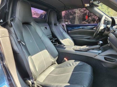 Used 2021 MAZDA MX-5 Miata RF Grand Touring image 17