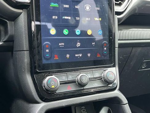 Used 2024 Ford Ranger Lariat w/ FX4 Off-Road Package image 34