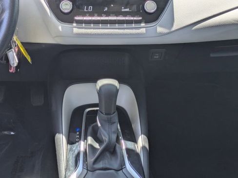 Used 2024 Toyota Corolla LE FWD image 19