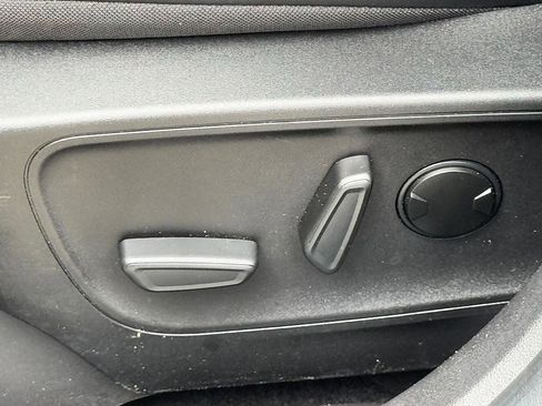Certified 2023 Ford Escape SE FWD image 23