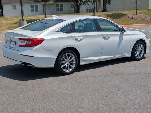 Used 2021 Honda Accord LX image 4
