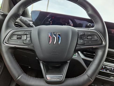Used 2024 Buick Envista Avenir FWD image 14