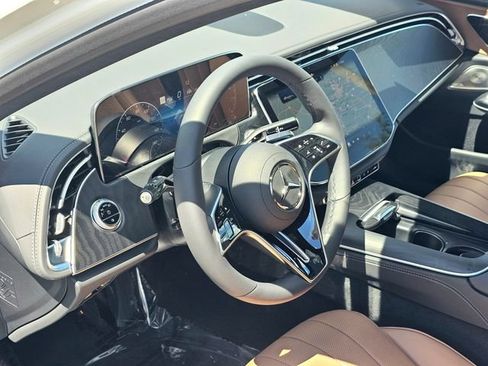 New 2026 Mercedes-Benz E 450 4MATIC Sedan image 14