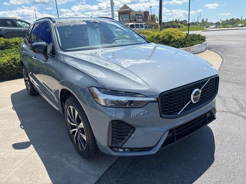Certified 2024 Volvo XC60 B5 Core w/ Protection Package Premier AWD/4WD image 4