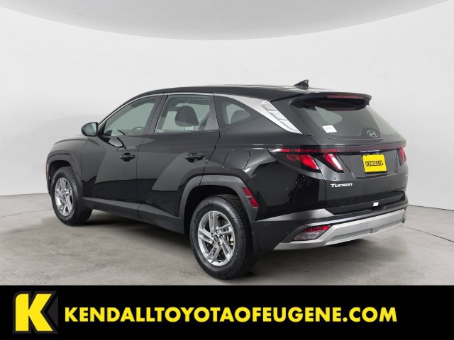 Used 2025 Hyundai Tucson SE AWD/4WD image 7