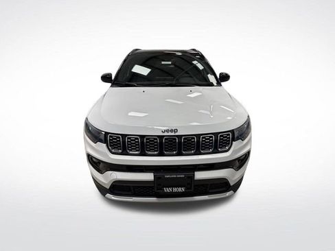 Used 2024 Jeep Compass Limited image 10