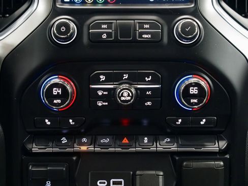 Used 2021 Chevrolet Silverado 1500 RST w/ Convenience Package II image 12