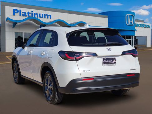 New 2026 Honda HR-V LX image 5