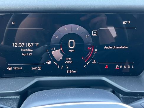 New 2026 GMC Acadia Elevation w/ Elevation Premium Package AWD/4WD image 19
