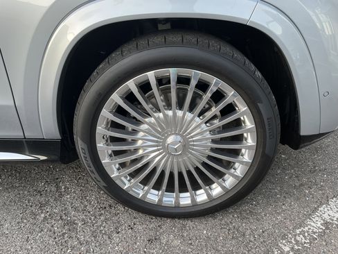 New 2026 Mercedes-Benz Maybach GLS 600 Maybach GLS 600 image 11