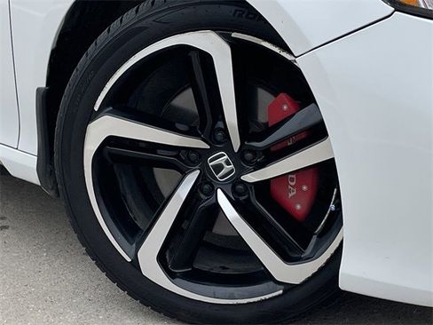 Certified 2020 Honda Accord Sport image 9