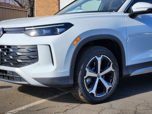 New 2026 Volkswagen Tiguan SE image 7