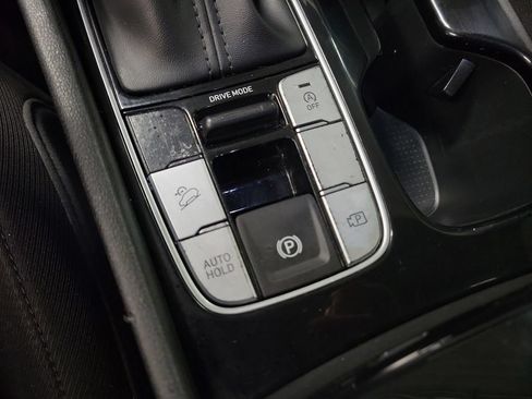 Used 2025 Hyundai Tucson SEL FWD image 19