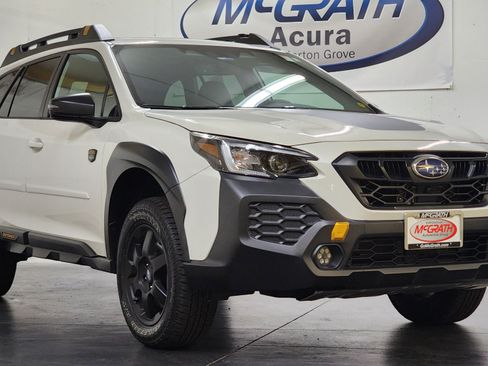 Used 2025 Subaru Outback Wilderness AWD/4WD image 2