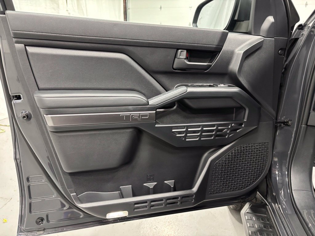 Used 2026 Toyota 4Runner TRD Off-Road AWD/4WD image 8
