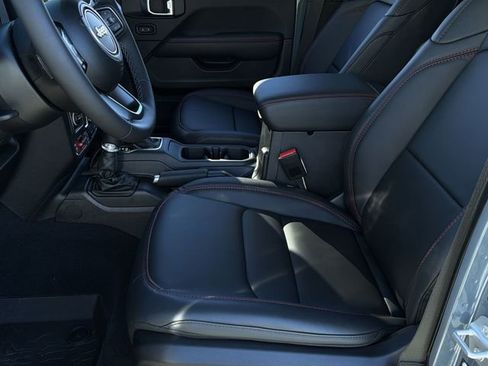 New 2026 Jeep Gladiator Rubicon AWD/4WD image 20