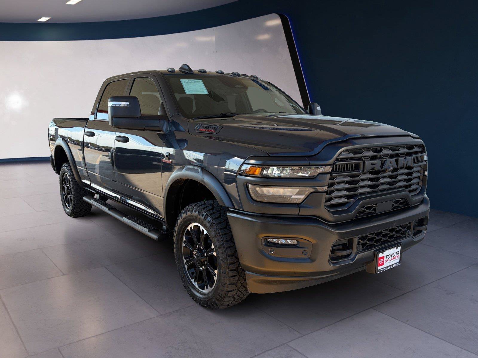 Used 2026 RAM 2500 Warlock AWD/4WD image 7