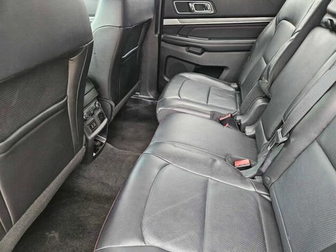Used 2017 Ford Explorer Sport w/ Equipment Group 401A AWD/4WD image 29
