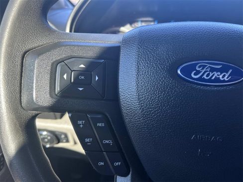 Used 2022 Ford F250 XLT w/ FX4 Off-Road Package image 24