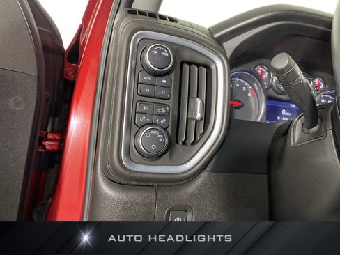 Used 2022 Chevrolet Silverado 1500 LT Trail Boss w/ Bed Protection Package image 24